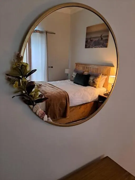 Serena Inn Apartment No5 Self Catering Cape Town