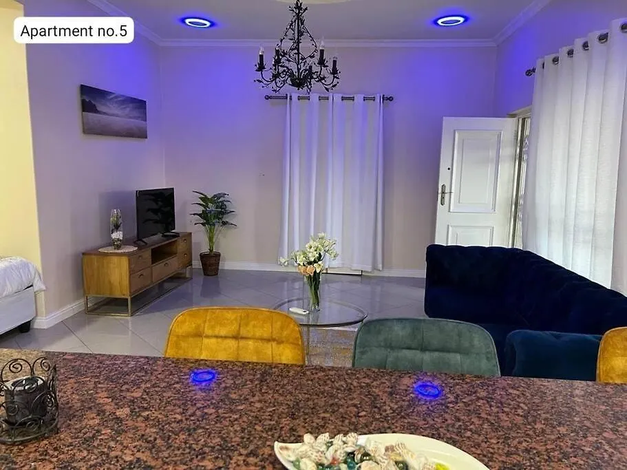 Serena Inn Apartment No5 Self Catering Cape Town South Africa